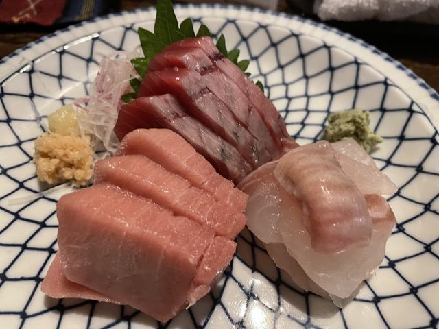 刺身三点盛り。_ととや