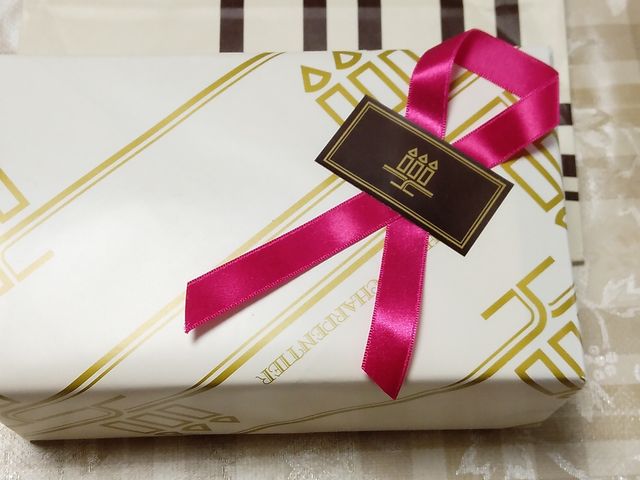 オサレな包装_アンリ・シャルパンティエ 松坂屋静岡店