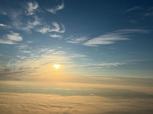 優しく光る太陽に、ゆるりと流れる雲に癒されました。_株式会社ジャパンバルーンサービス