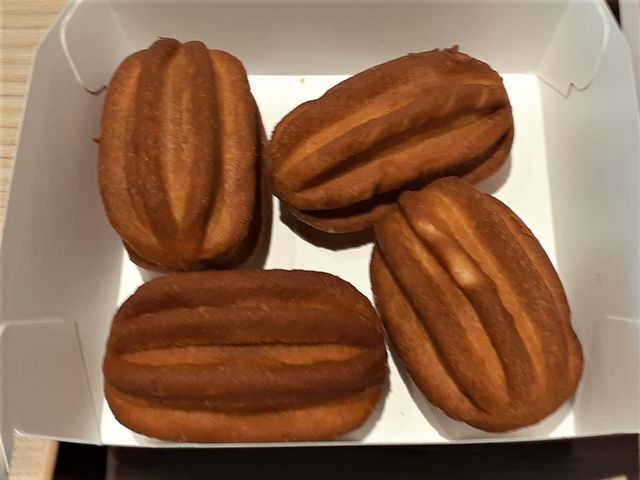 「ひとくちチュロス」:木の実みたい。_マクドナルド23号浜田町店