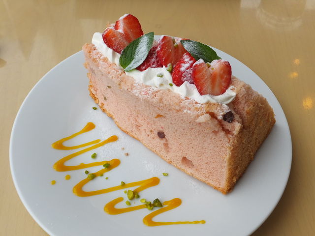 桜かのこのシフォンサンド_汐風カフェ