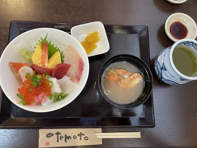御得丼2,000円_寿司正