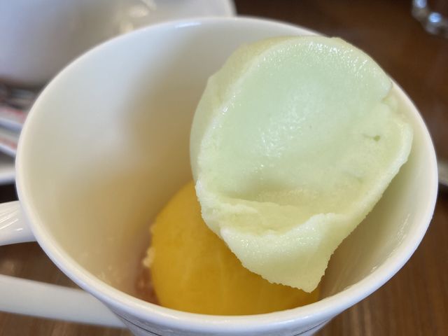 カップ下に敷かれたワインゼリーも美味しい♪_ホテルメトロポリタン仙台