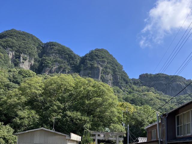 五剣山