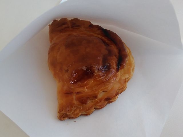 熱々サクサクのできたてパイ_信州りんご菓子工房BENI-BENI