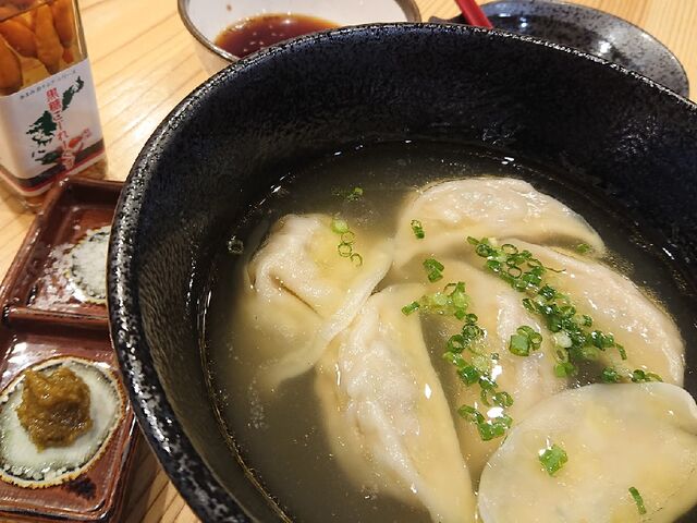 たくさんの奄美大島料理 かめの投稿写真1