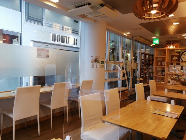 店内_おちゃのこ