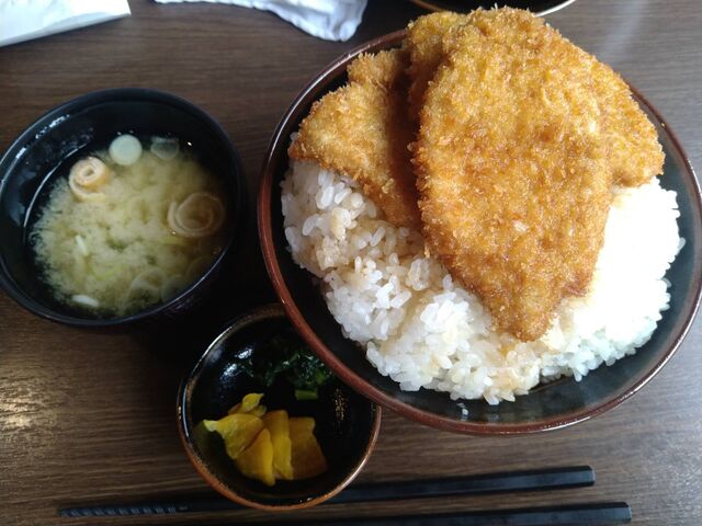 タレカツ丼_まつりや(政家)新潟駅南店