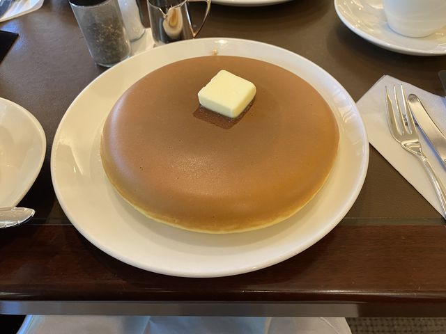 大きなパンケーキです_ウエスト青山ガーデン