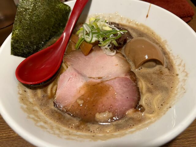 味玉ラーメン_麺屋あらき 竃の番人外伝