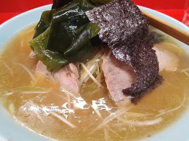 浦安ラーショのネギチャーシュー麺_ニューラーメンショップ
