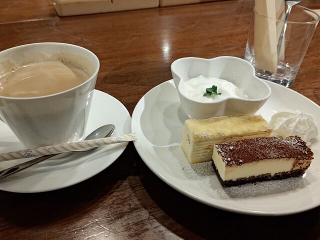 ケーキセット_cafe/R