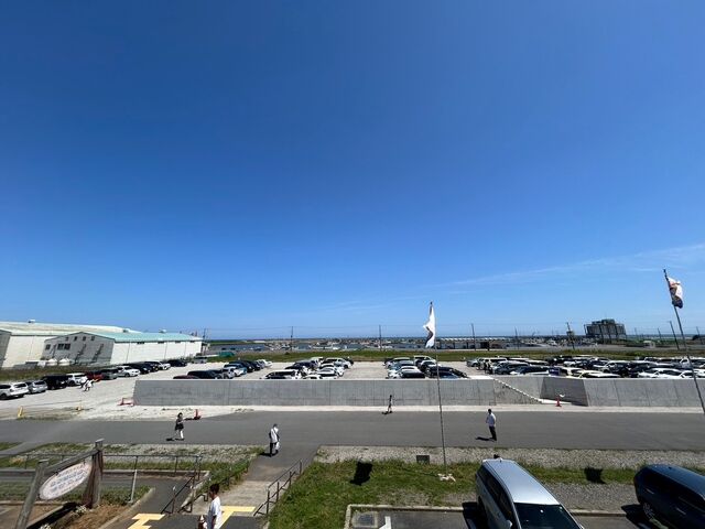 謎のコンクリート壁。_海の駅 九十九里