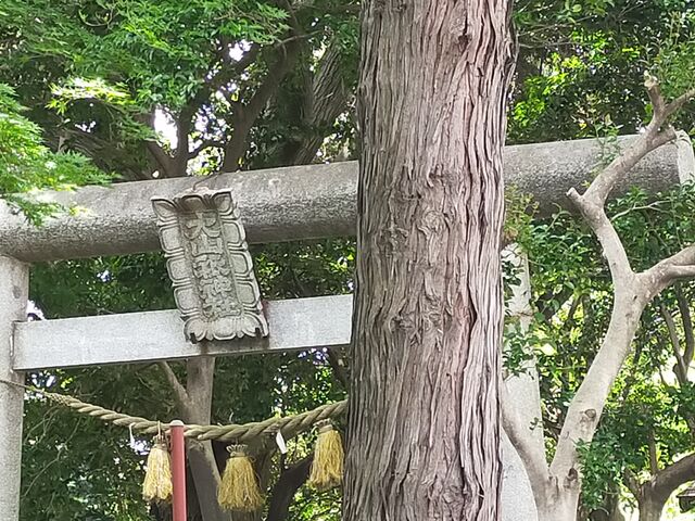水無月園奥の大山祇神社_水無月園