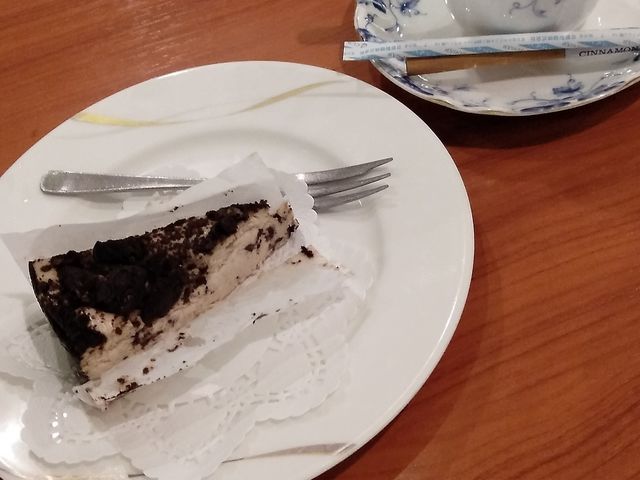 ケーキセット_パリジェンヌ 新宿