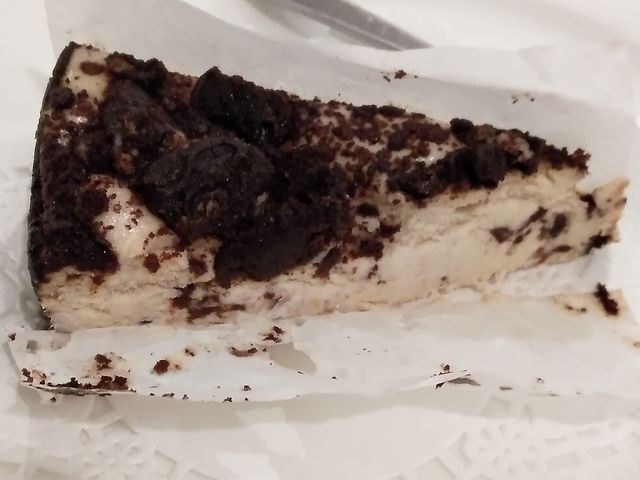 クッキー&クリーム チーズケーキ_パリジェンヌ 新宿