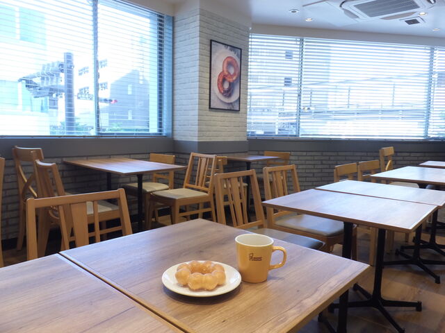 2階の席_ミスタードーナツ小田原ショップ