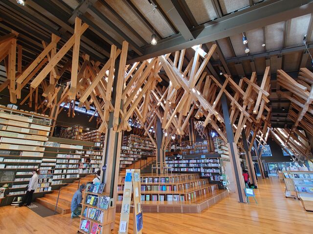 雲の上の図書館(梼原町立図書館)