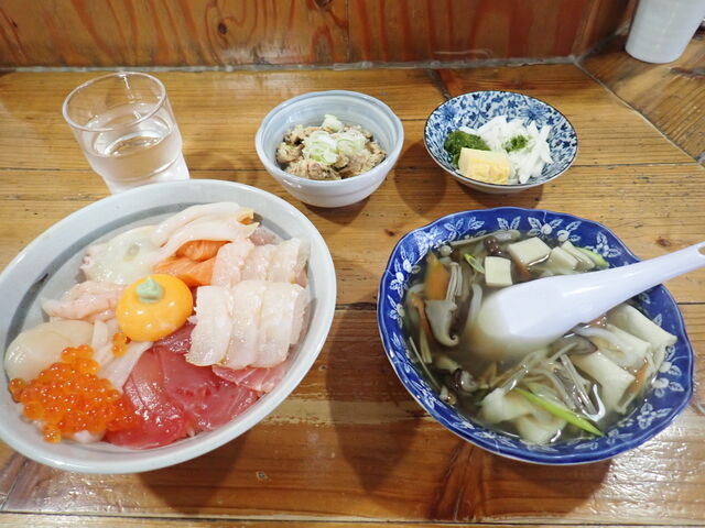 みなと食堂