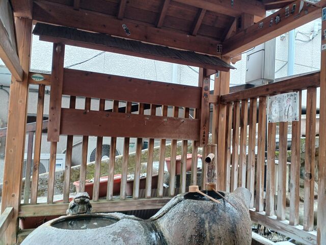 なかなか いい感じです_塩之湯飲泉所