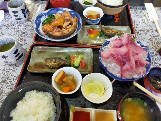 あらいと甘煮定食_三河屋食堂中込本店