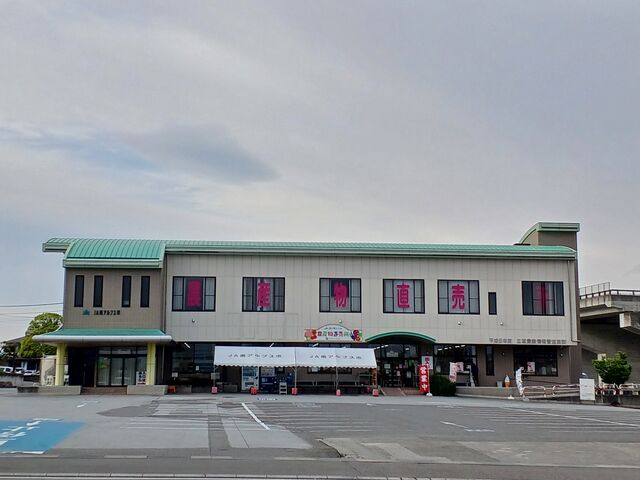 施設外観_JA南アルプス市 道の駅しらね農産物直売所