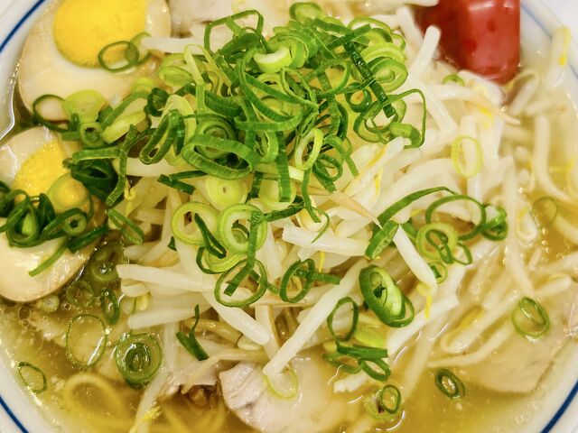 醤油ラーメン(煮卵トッピング)_ラーメン藤