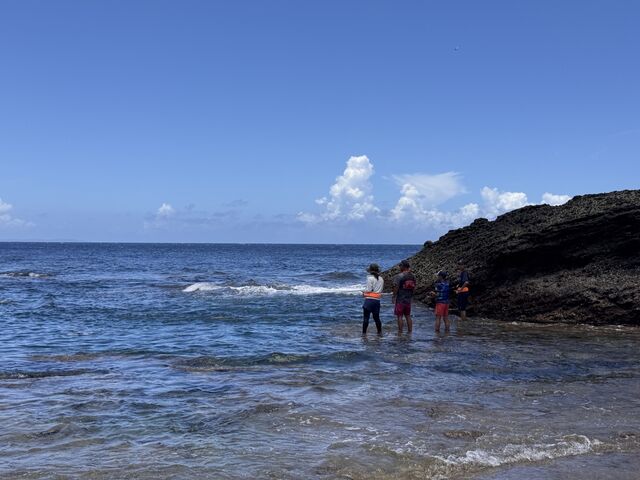 御神崎灯台の真下_DSF石垣島