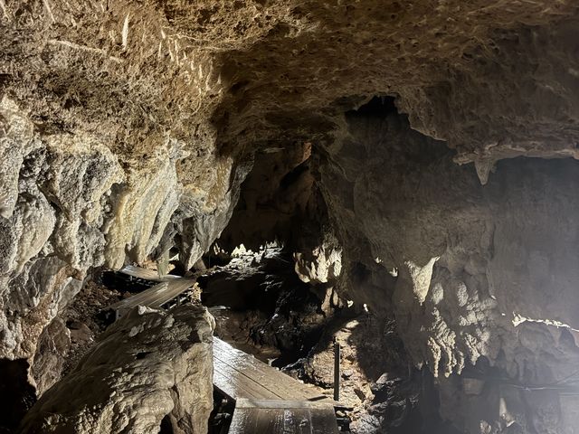 ライトアップもされていました。_CAVE OKINAWA