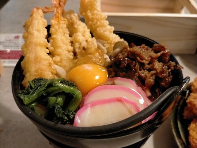 セルフすき焼き風オリジナルうどん鍋_レフ大宮byベッセルホテルズ