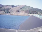 赤川ダム湖の写真1