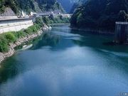 別子の湖(鹿森ダム湖)の写真1