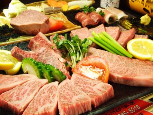七輪炭火焼肉 BULLSの写真1
