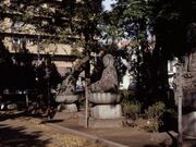 石造十六羅漢付五智如来の写真1