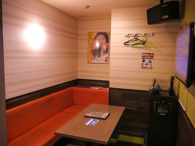カラオケ コロッケ倶楽部 シャングリラの写真1