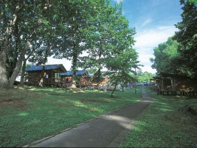 茂岩山自然公園キャンプ場