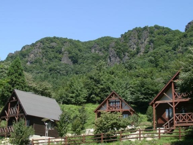 霊山こどもの村オートキャンプ場の写真1