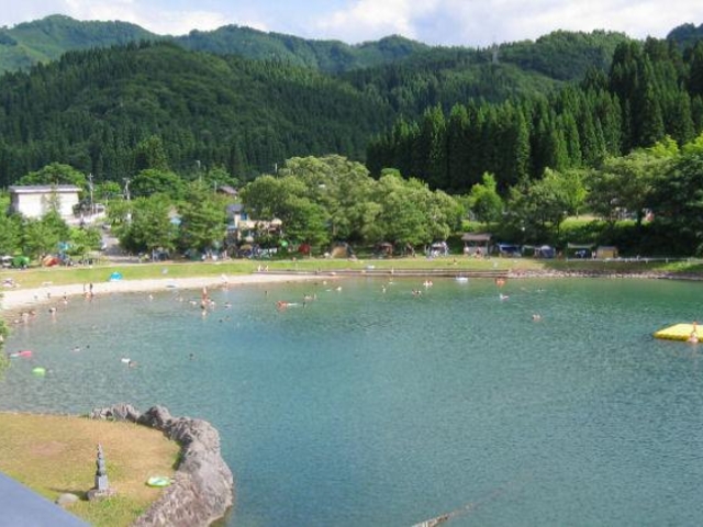 沼沢湖畔オートキャンプ場の写真1