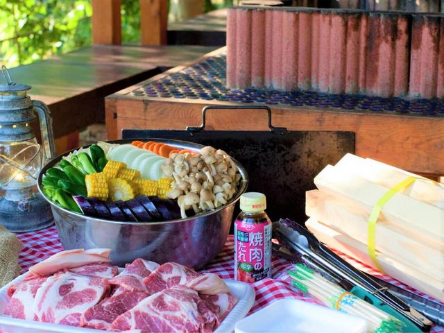 【BBQセット・豚肉】 こちらが、プラン料金に含まれています♪_長瀞オートキャンプ場
