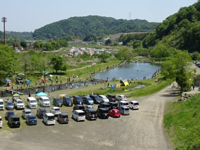 中津川管理釣場 中津川マス釣場