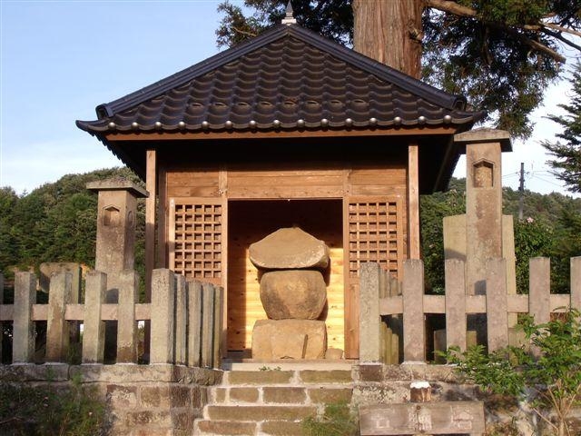 石造五輪塔の写真1