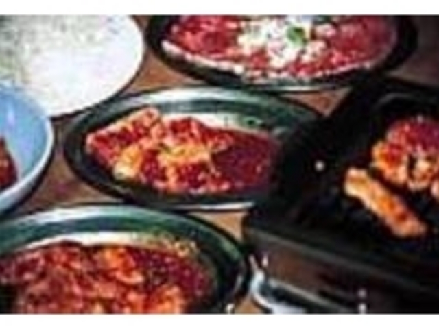 料金が手ごろだからたくさん食べられる_美星屋