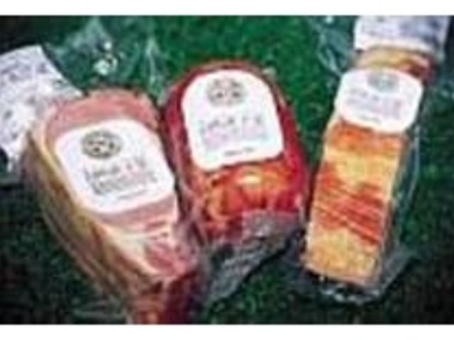 左からロースハム、ボンレスハム、モモハム_高座豚手づくりハム