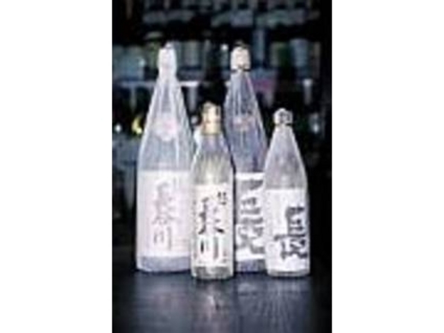 店主の名をつけた2種の酒は特におすすめ_リカープラザ越後屋