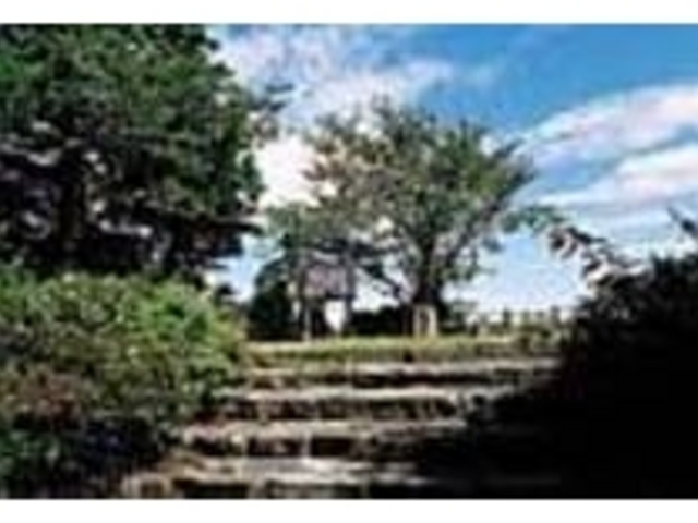 JR鳥羽駅から徒歩10分の場所にある山_日和山(鳥羽市)