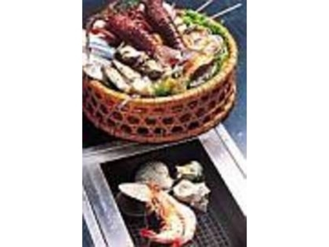 籠盛りには新鮮な伊勢志摩の幸がいっぱい!_たまも