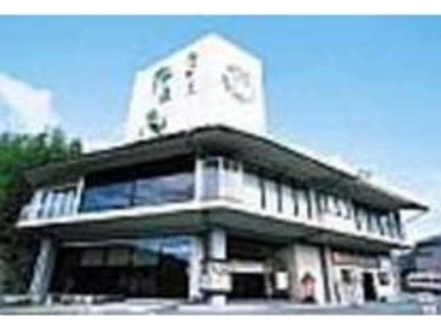 大広間や個室もありTPOで使い分けられる_たまも