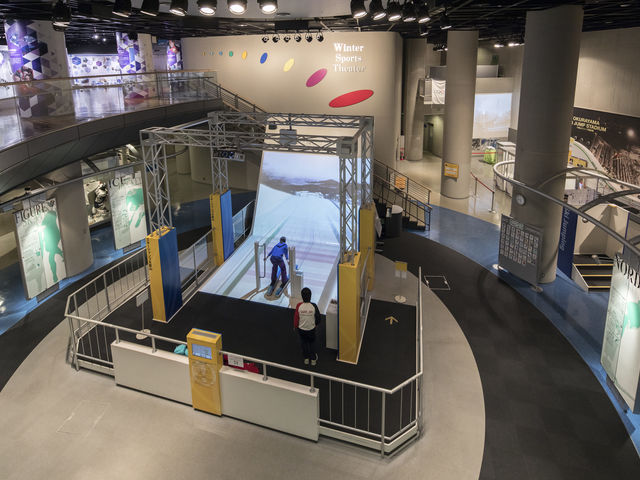 ジャンプシュミレーター_大倉山ジャンプ競技場