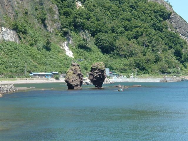 えびす岩・大黒岩