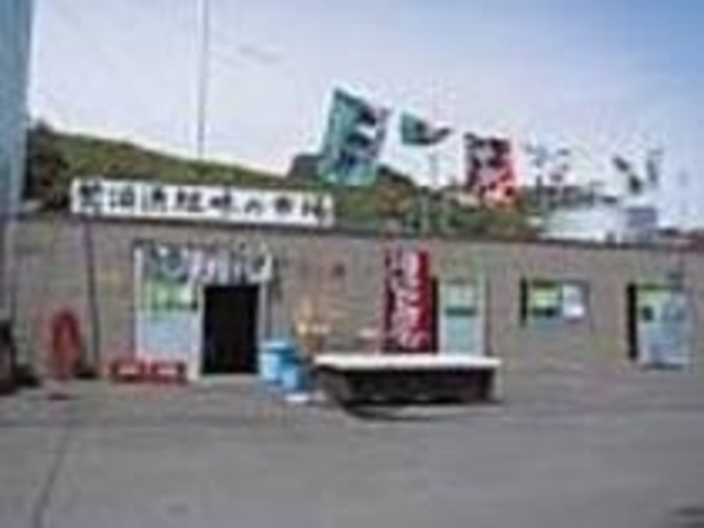 新鮮な魚介類を低価格でいただける_おしどまり漁協 味の市場